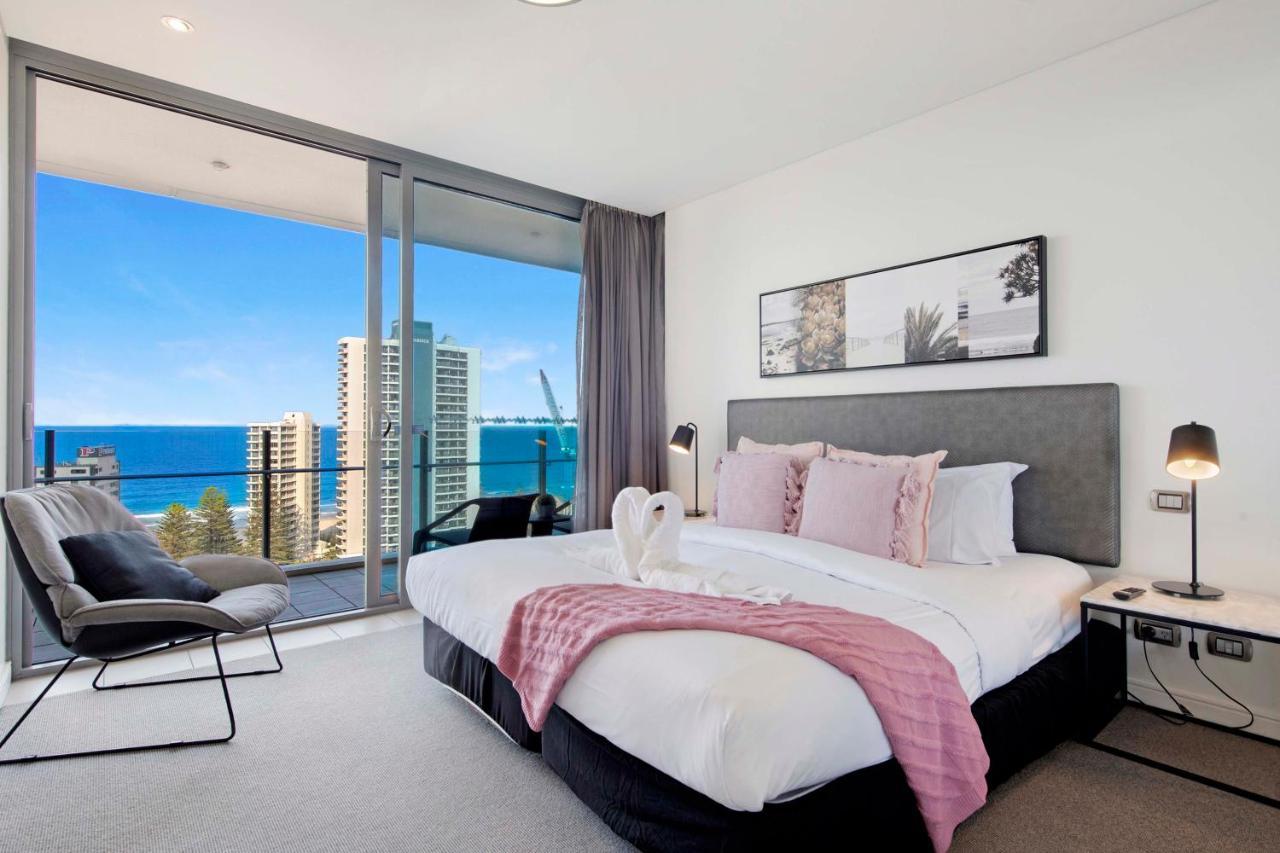 Elston Surfers Paradise - Self Contained, Privately Managed Apartment
