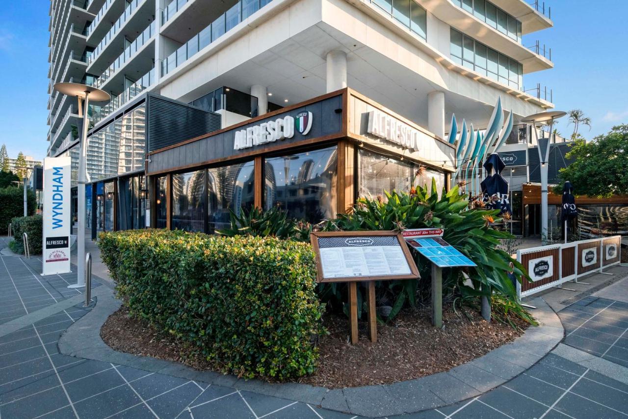 Elston Surfers Paradise - Self Contained, Privately Managed Apartment